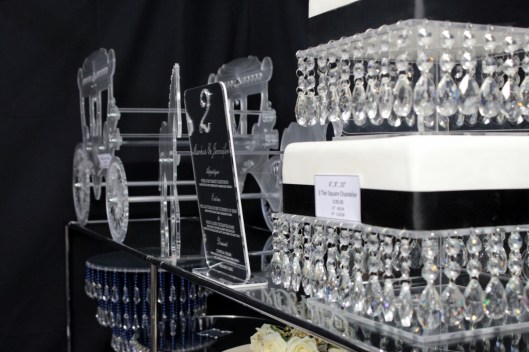 wedding cake decorations