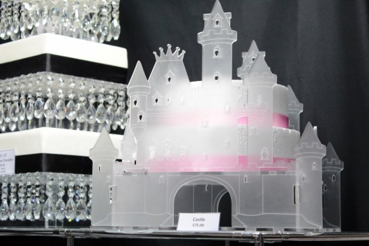 Wedding cake holder