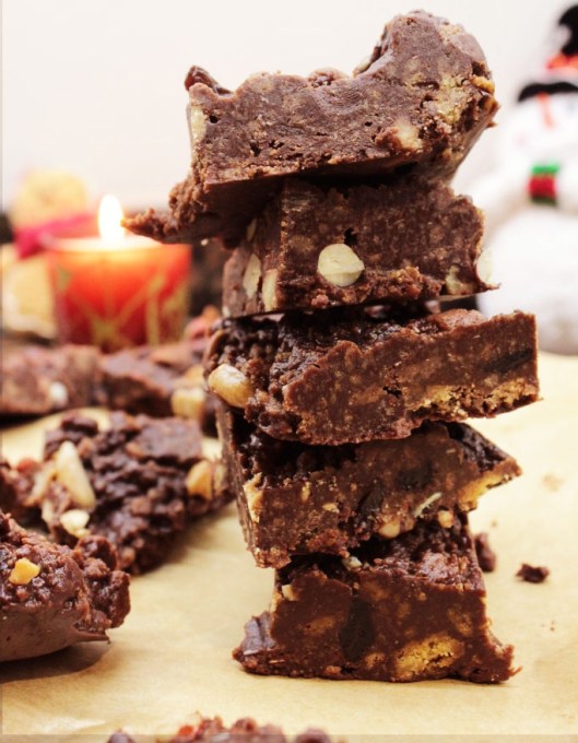 Fruit and nut tiffins